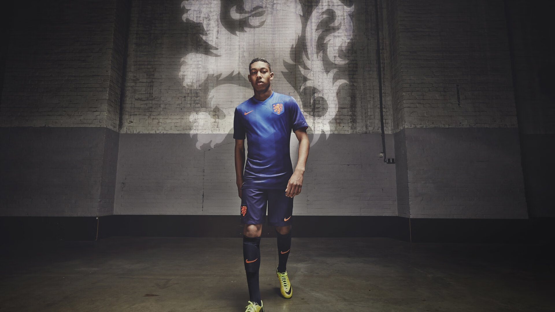 三笘薰的救赎之夜，韩国对阵威尔士，一个球员与一支球队的重生