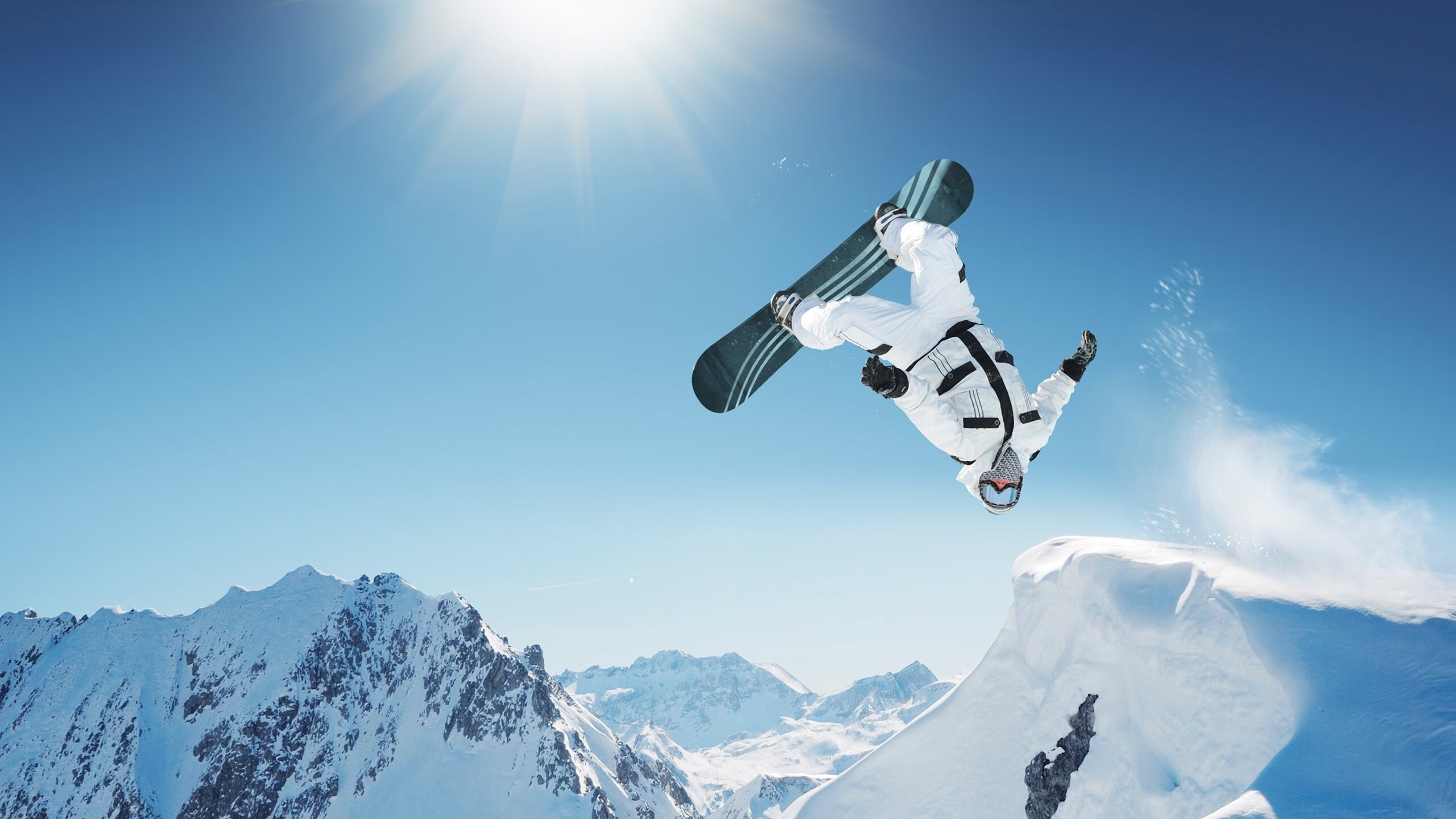 雄鹿封锁独行侠，范弗利特成为关键先生