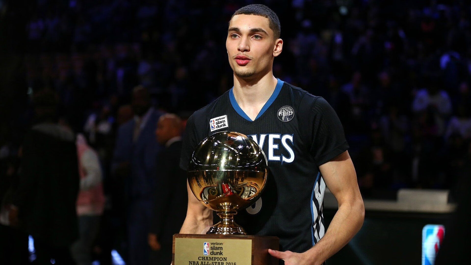 从蒙特卡洛险胜到年终惊艳，穆雷如何用两场胜利重写网球叙事